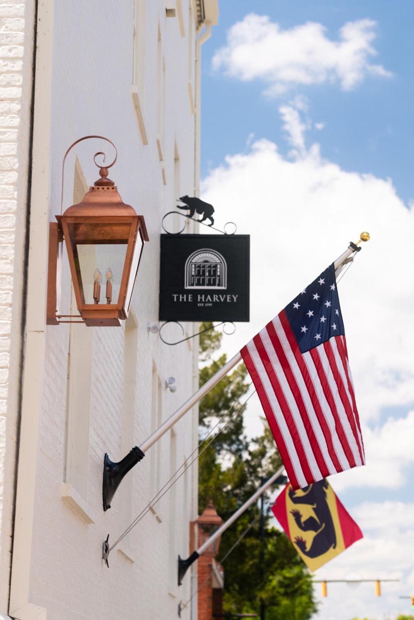 The Harvey Hotel New Bern Exterior photo